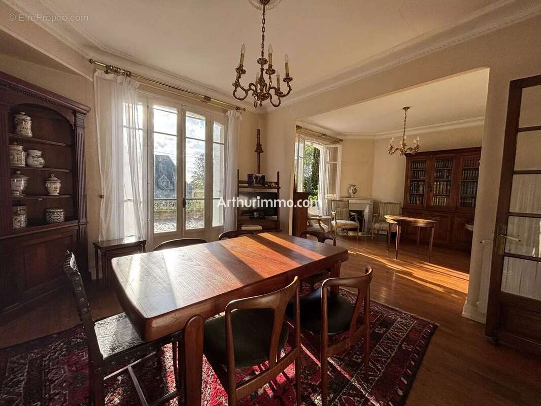 Maison à SUCY-EN-BRIE