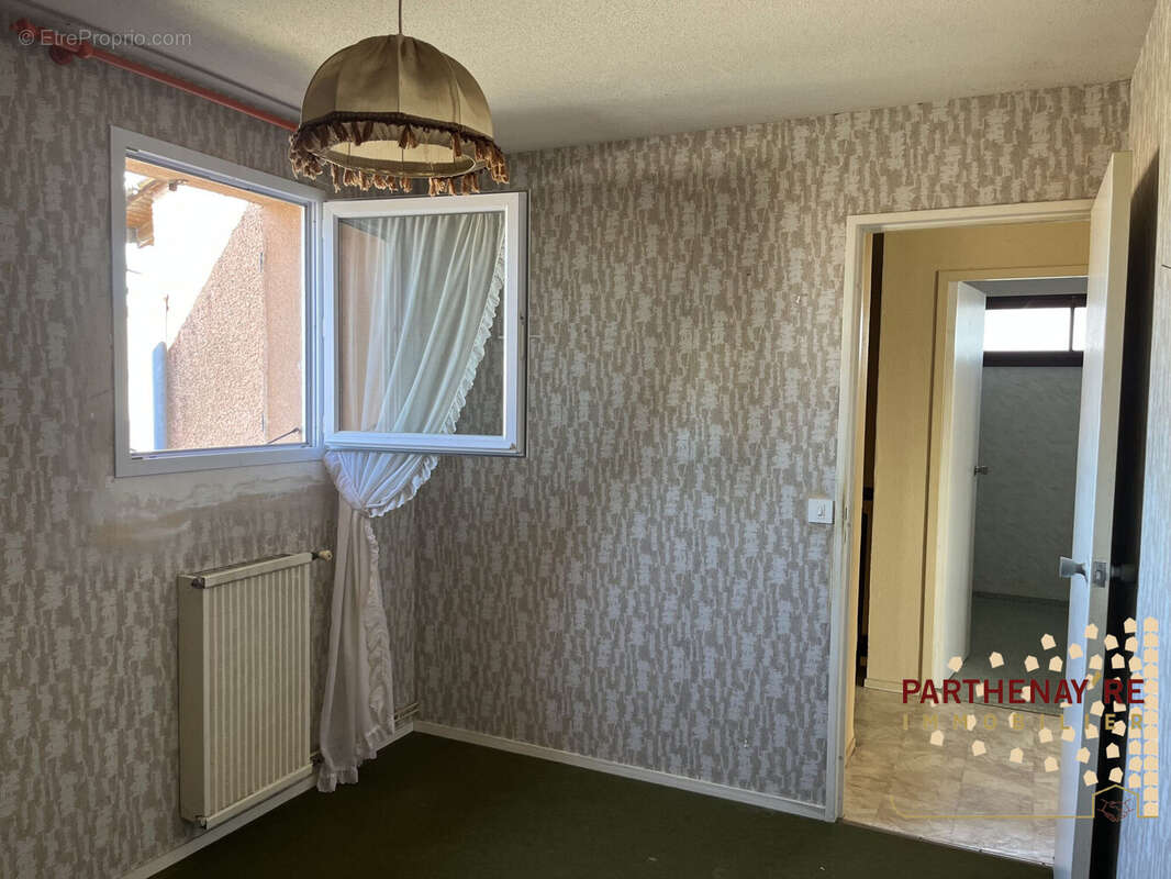 Maison à PARTHENAY