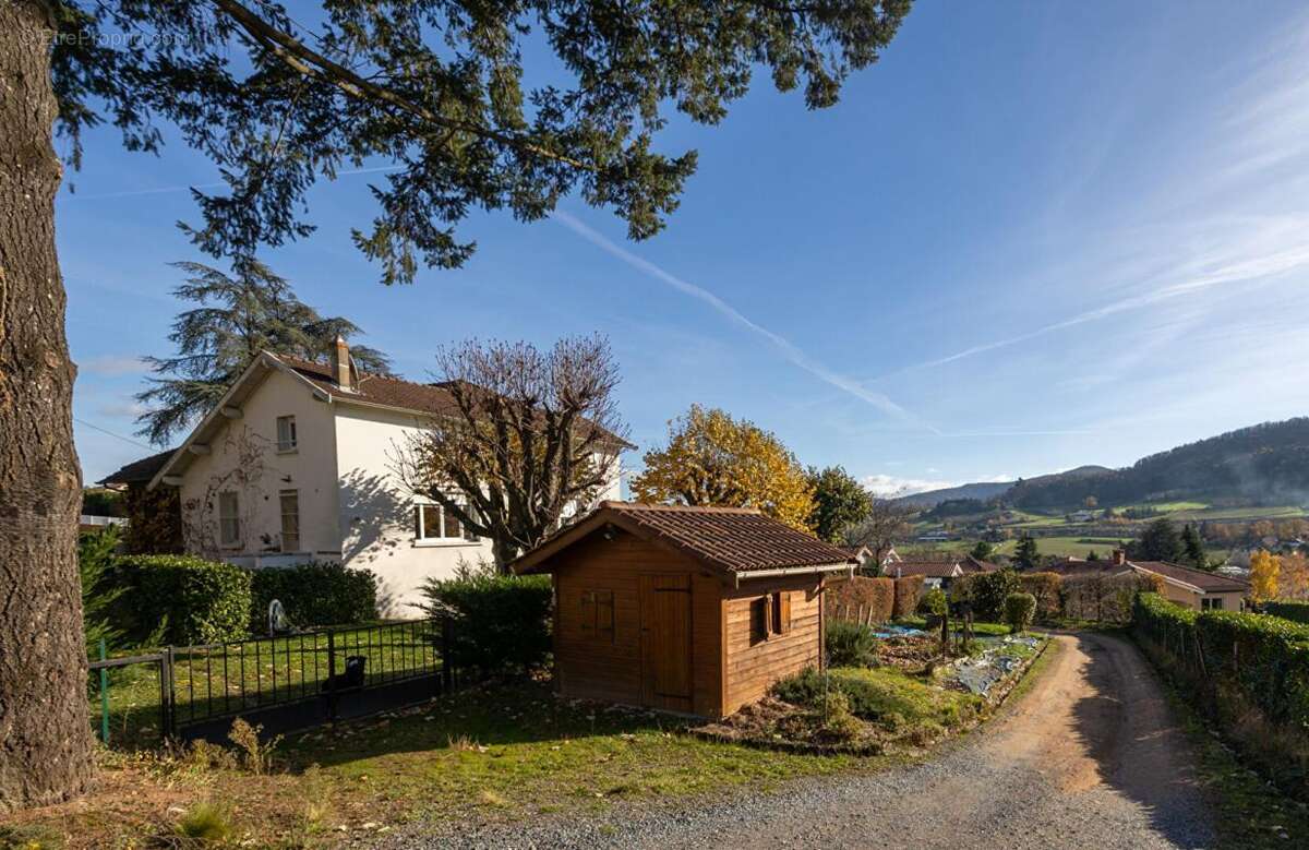 Maison à PONTCHARRA-SUR-TURDINE