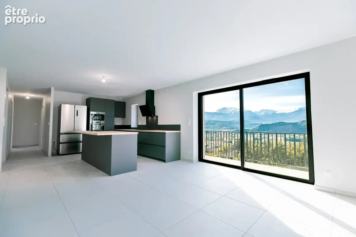 VILLA 250m2 Exceptionelle I DPE A • Vue exceptionnelle sur les Alpes • Piscine • 248 m2 habitables - photo 7