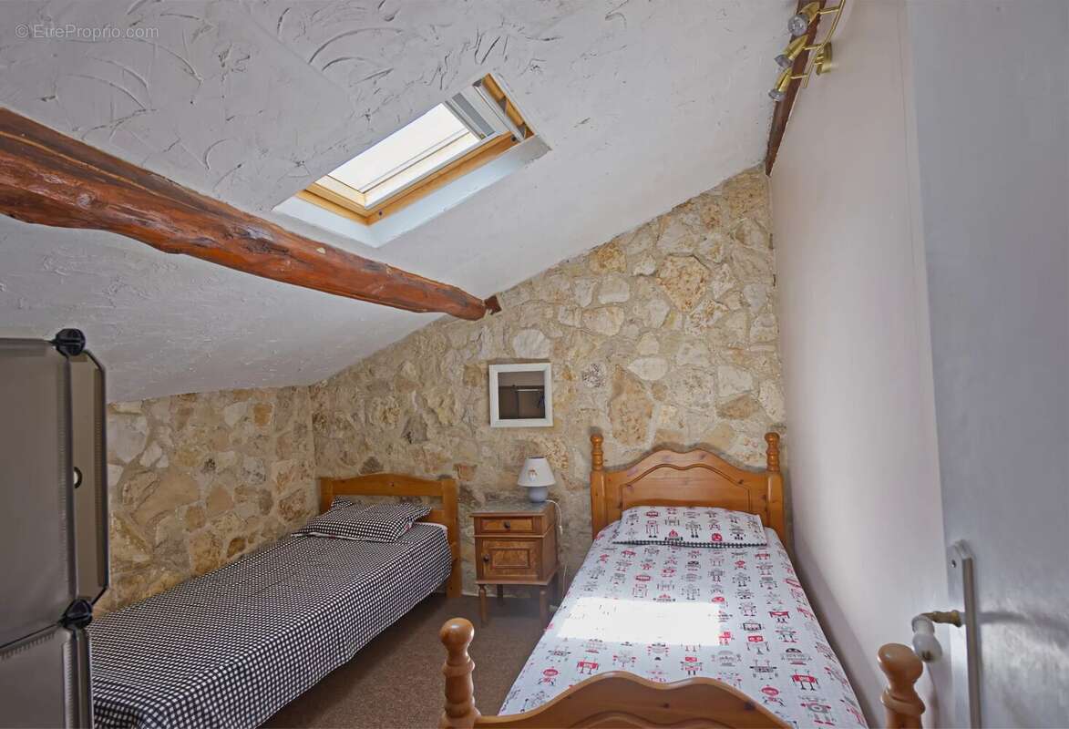 Complexe de gîtes avec une ferme de 3 chambres et 3 gîtes avec piscine chauffée - photo 15