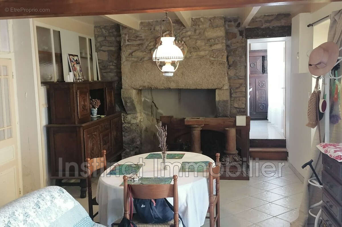 Maison 182 m² à Pont-Croix  - photo 7