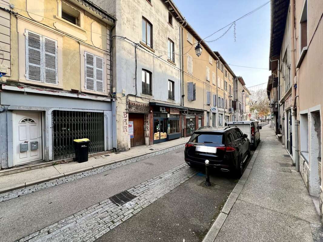 Appartement à MONTLUEL