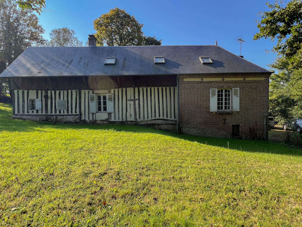 Maison à CROUTTES