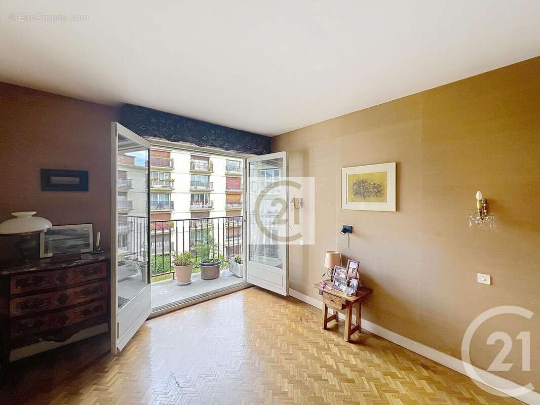 Appartement à SAINT-CLOUD