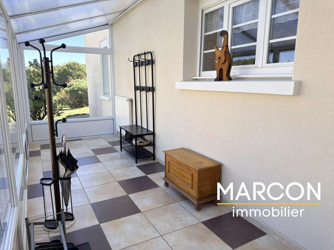 Maison 218 m² à Gueret  - photo 26