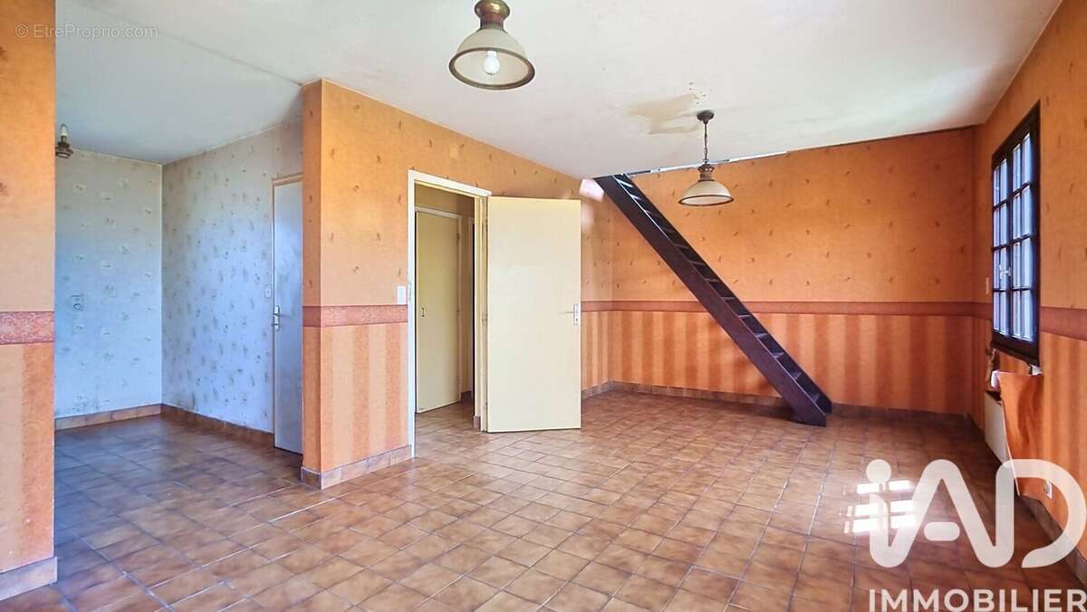 Photo 6 - Maison à POULDREUZIC