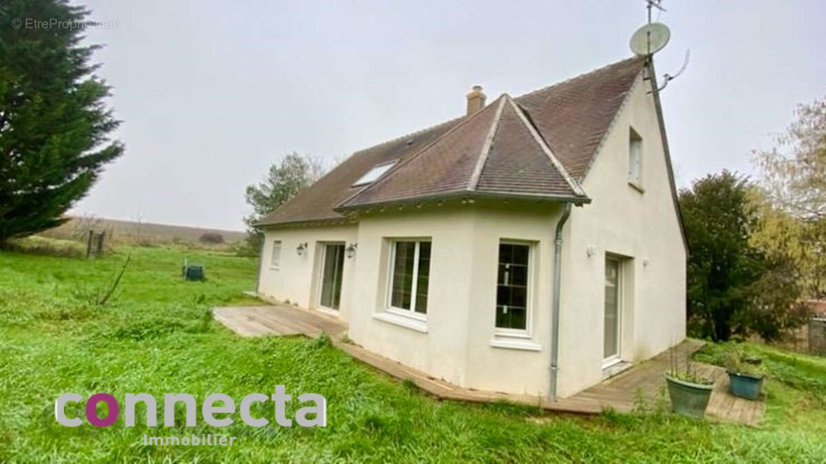 Maison à ROCHECORBON