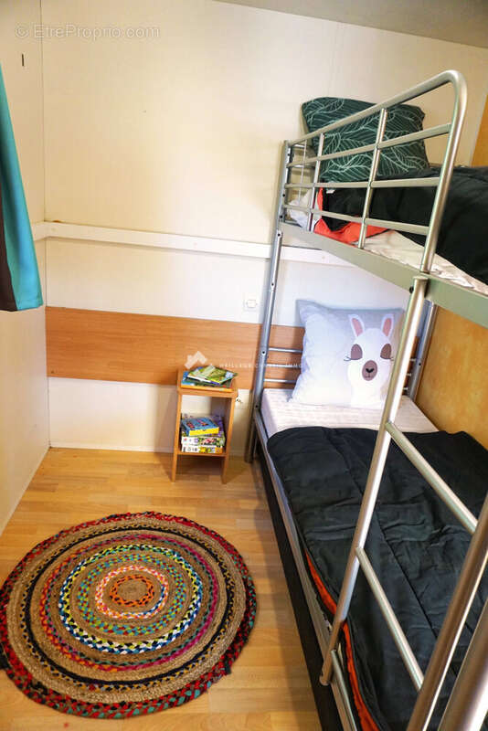 Appartement à CAUREL