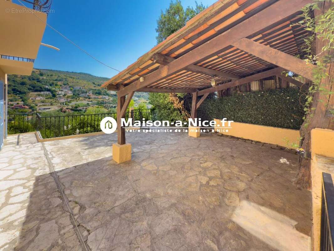 Maison à FALICON