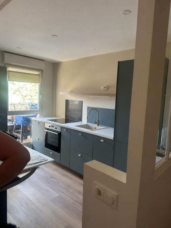 Appartement à SAVIGNY-LE-TEMPLE