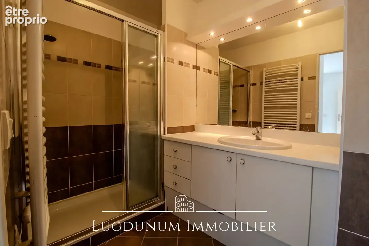 Appartement 2 pièce(s) de 46,5 m2 idéalement situé - photo 7