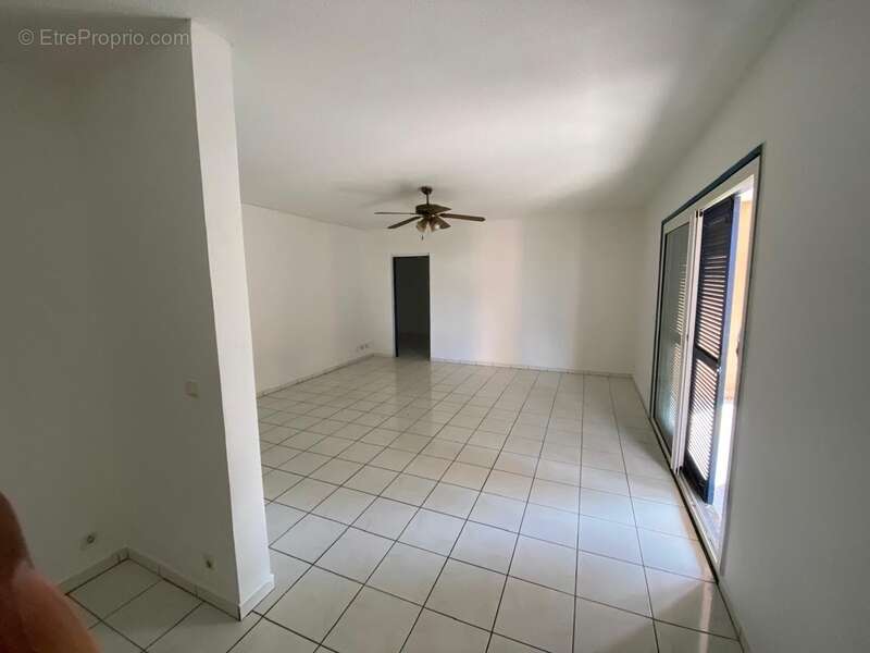 Appartement à SAINT-LAURENT-DU-MARONI
