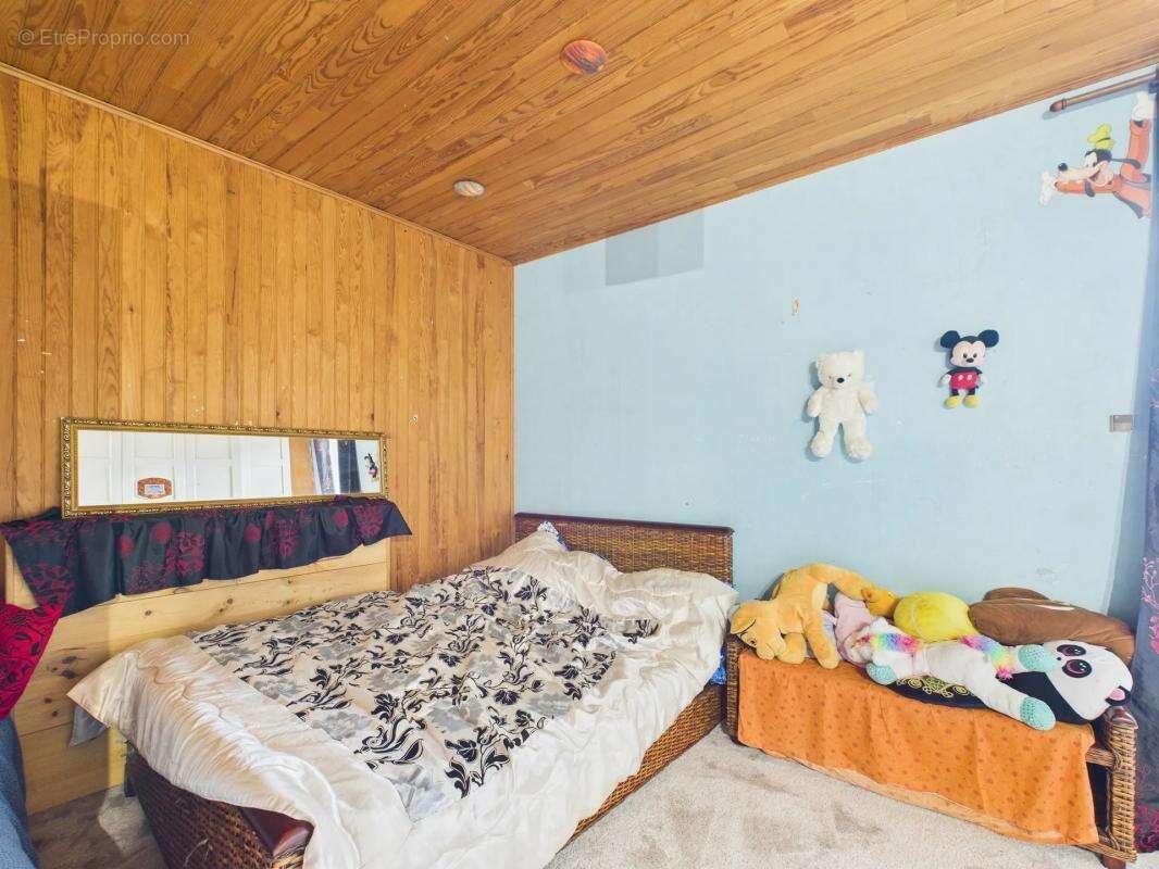 Maison à SEREZIN-DU-RHONE