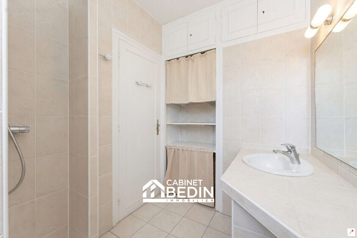 Maison 110 m² à Merignac  - photo 8