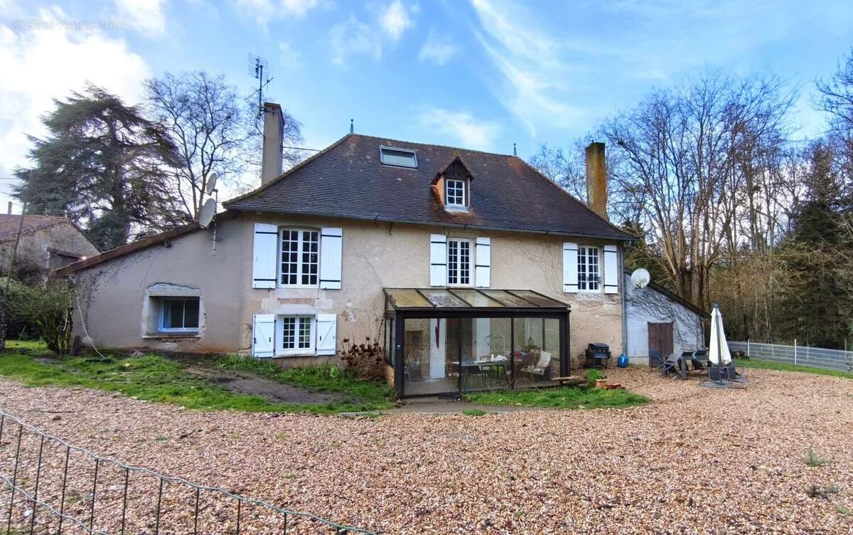 Maison à GOUEX