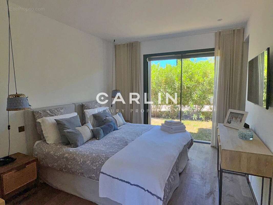 Superbe villa à deux pas du centre de Saint-Tropez - photo 14