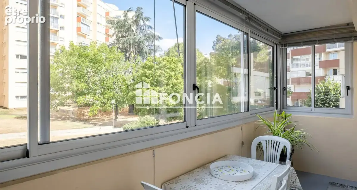 Appartement t4, balcon, garage et cave - photo 6
