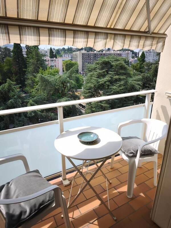 Photo 1 - Appartement à SAINT-ETIENNE