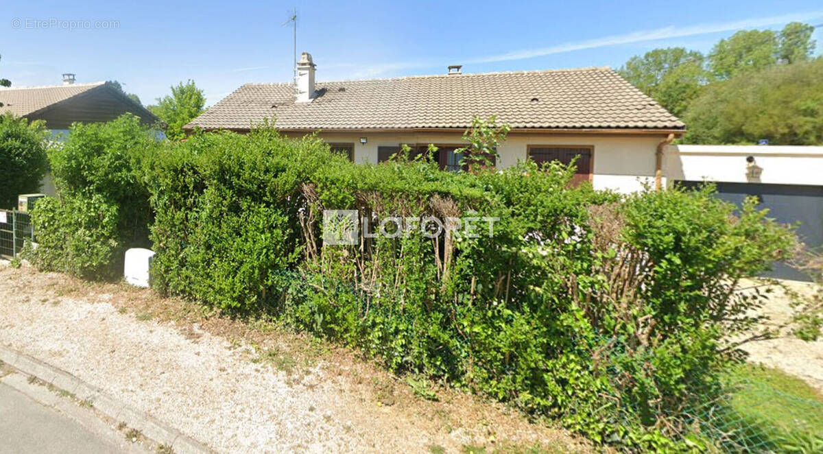 Maison à SAINT-GERMAIN-SUR-MORIN