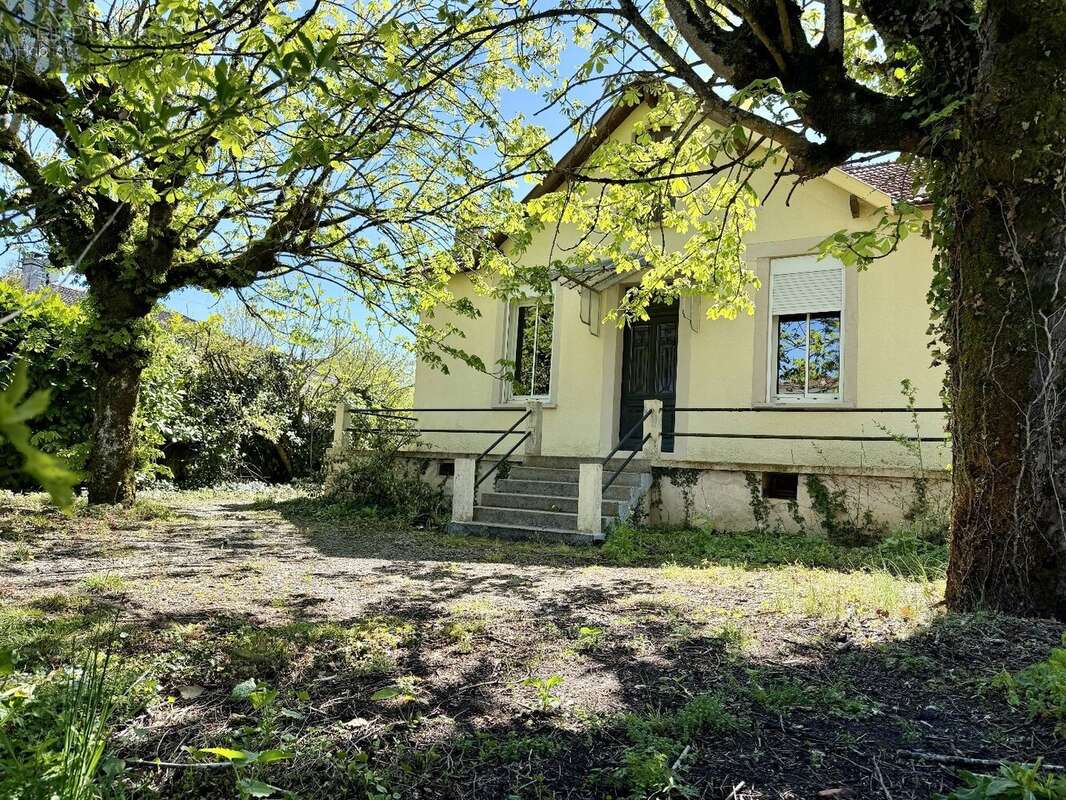Maison à VILLEFRANCHE-DE-ROUERGUE