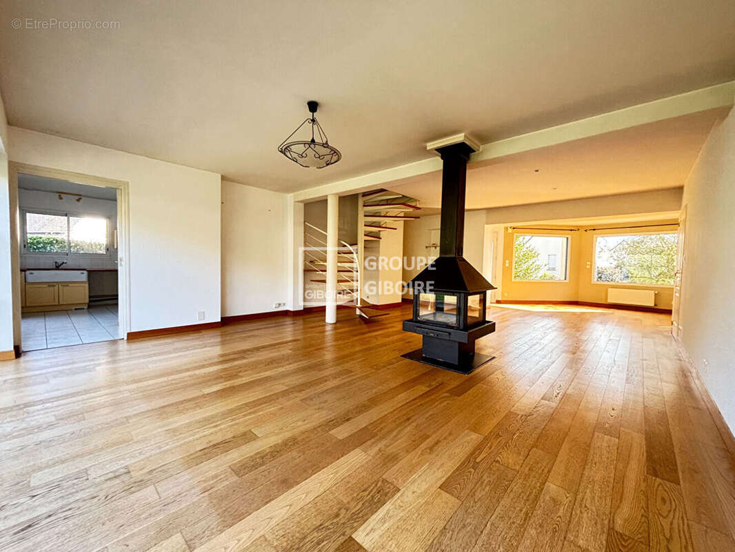 Maison à CESSON-SEVIGNE