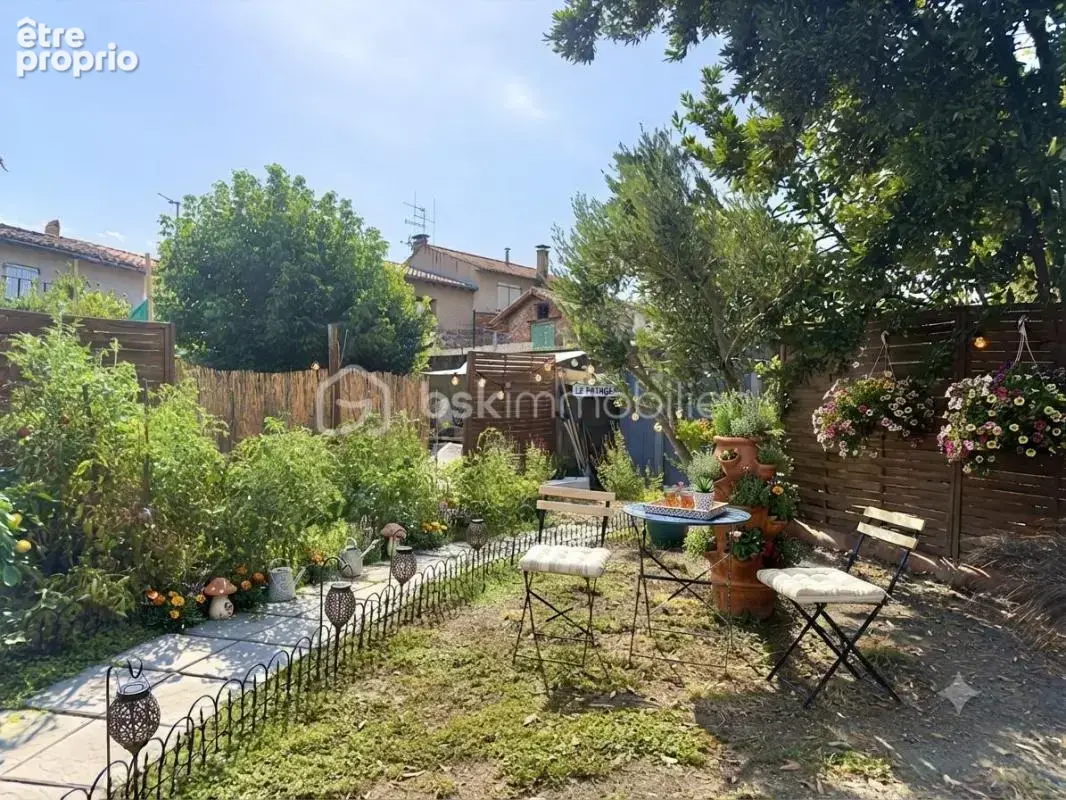 Charmante maison de village rénovée avec garage, terrasses et jardin - photo 4