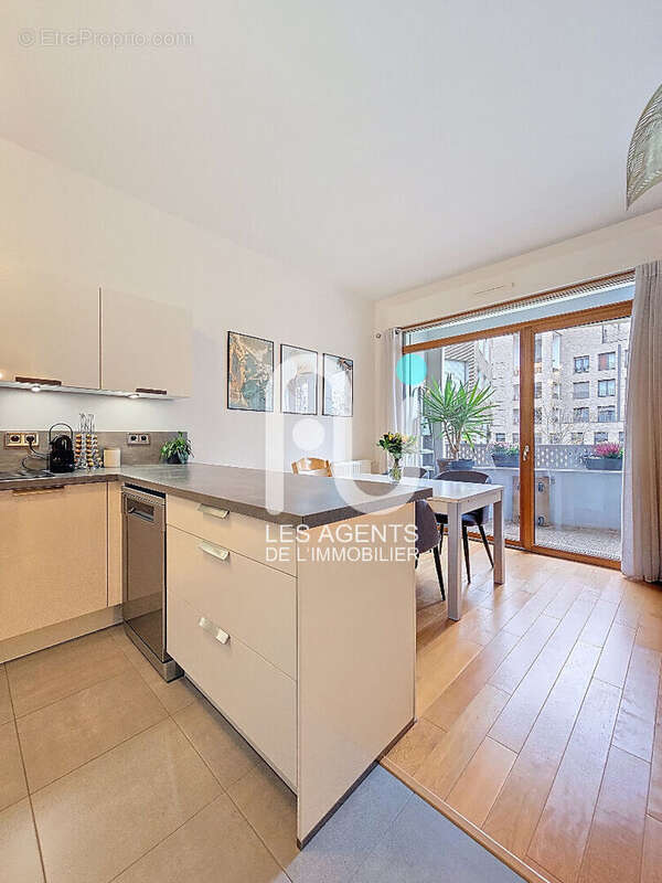 Appartement à ASNIERES-SUR-SEINE