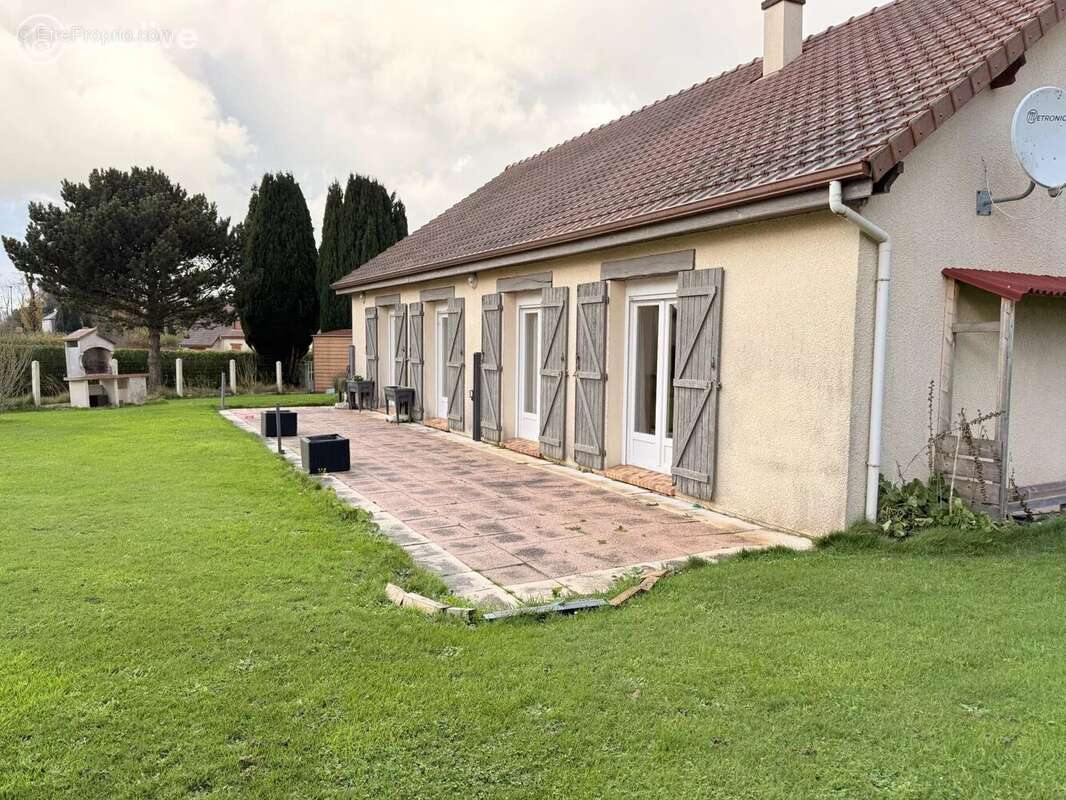 Maison à FROBERVILLE