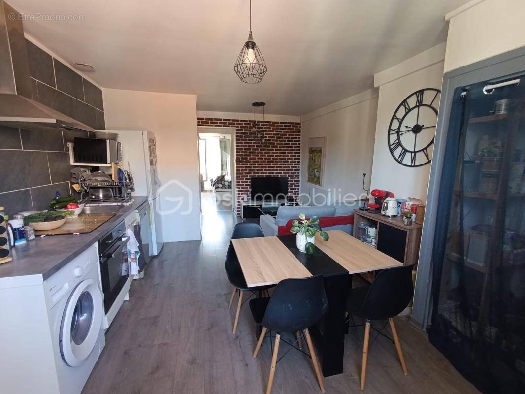 Appartement à RIVES