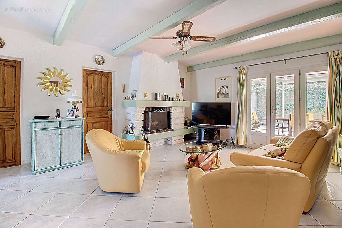 Maison à TRANS-EN-PROVENCE