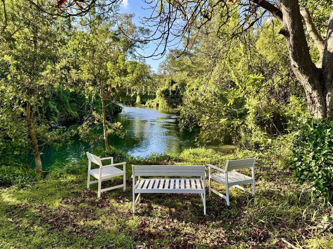 Vente bastide authentique du XVIe siècle – Cœur du Port de Sorgues - photo 3