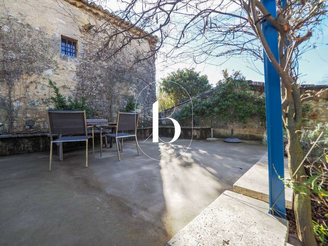 Maison à UZES