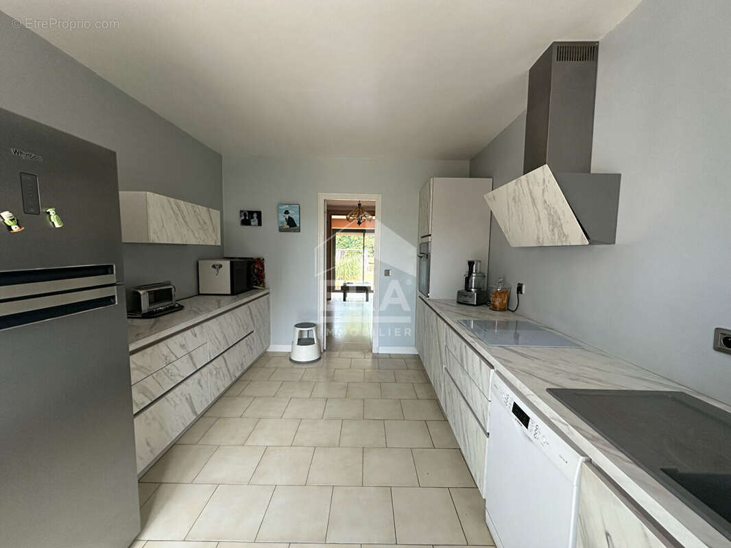 Maison 290m² à niherne - photo 4