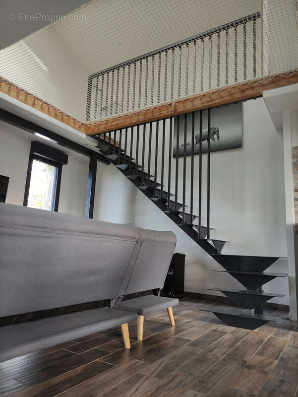 Maison à REVEL-TOURDAN