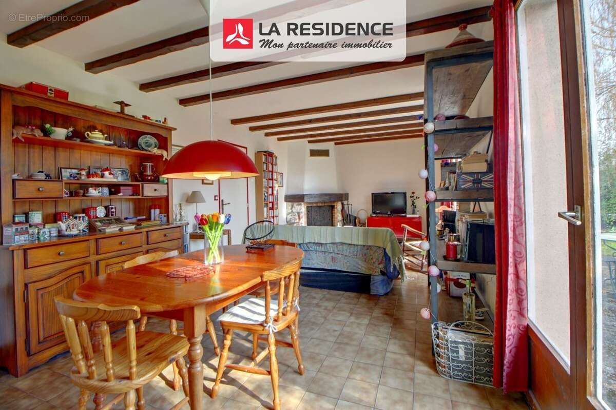 Maison à VILLERS-SUR-LE-ROULE