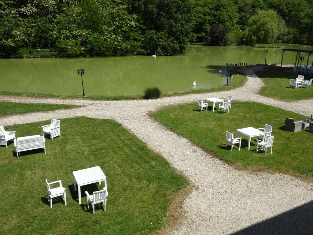 Maison à TOURNON-SAINT-PIERRE