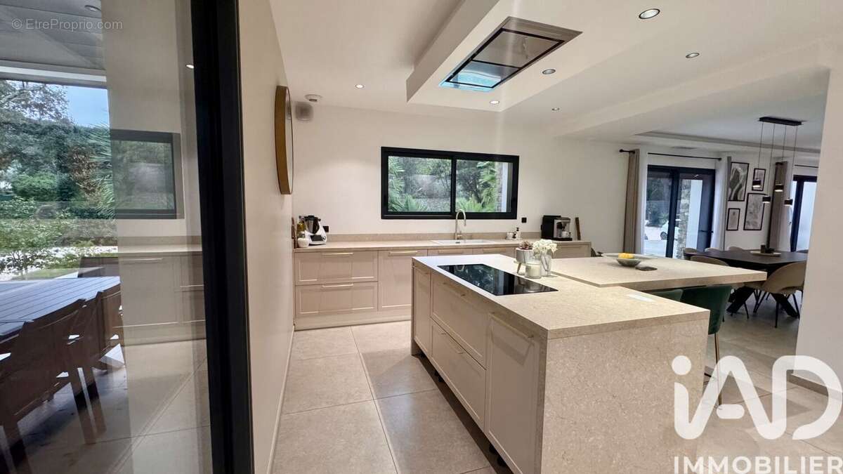 Photo 2 - Maison à NIMES