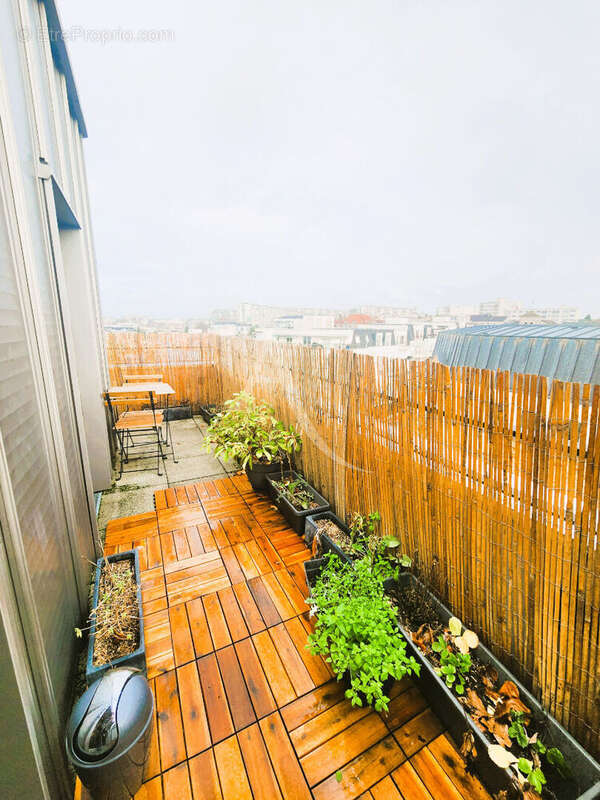 Appartement à FRESNES