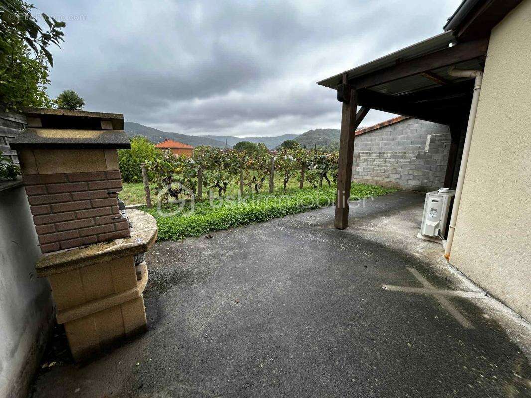 Maison à SAINT-AFFRIQUE