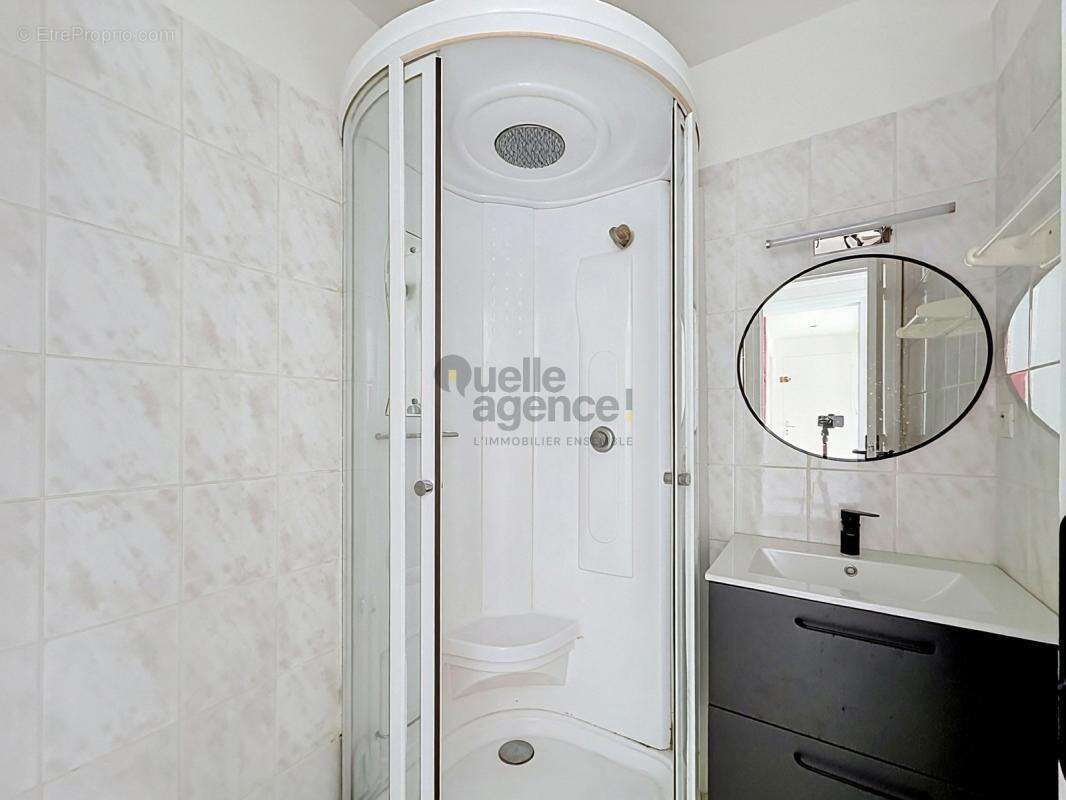 Appartement - Grand T2 Lumineux  - Rue Messidou - BREST 29200 - photo 10