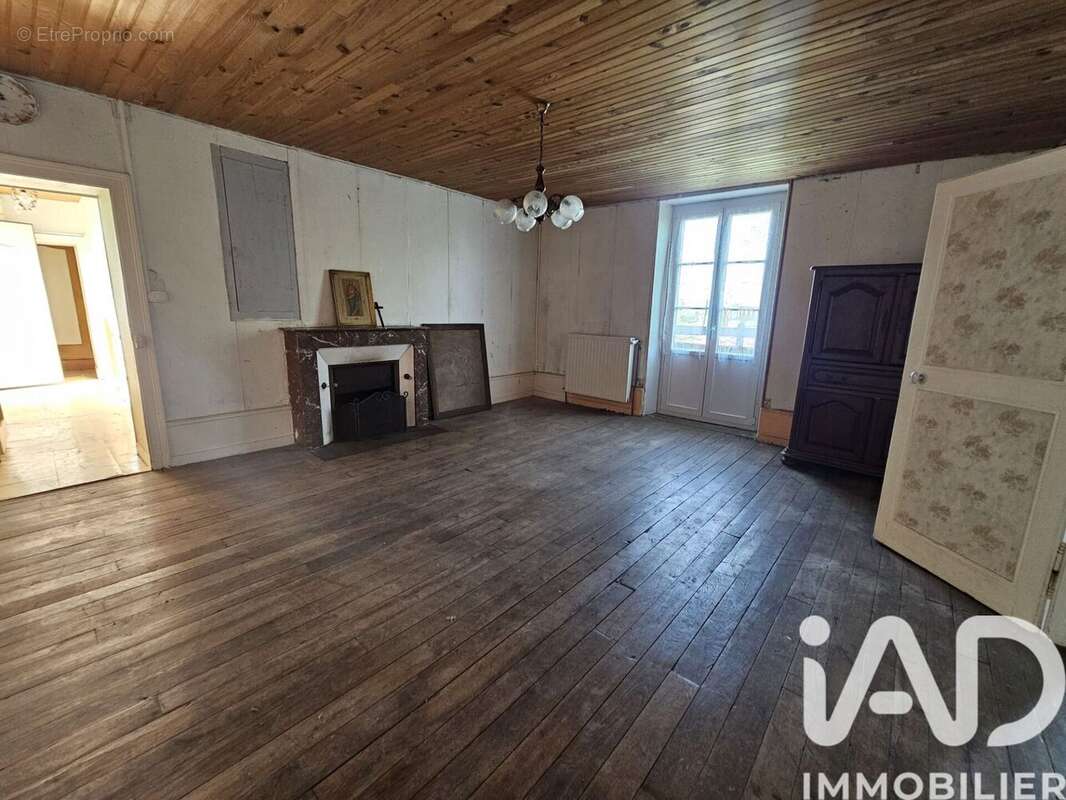 Photo 9 - Maison à DOMMARTIN-LE-FRANC