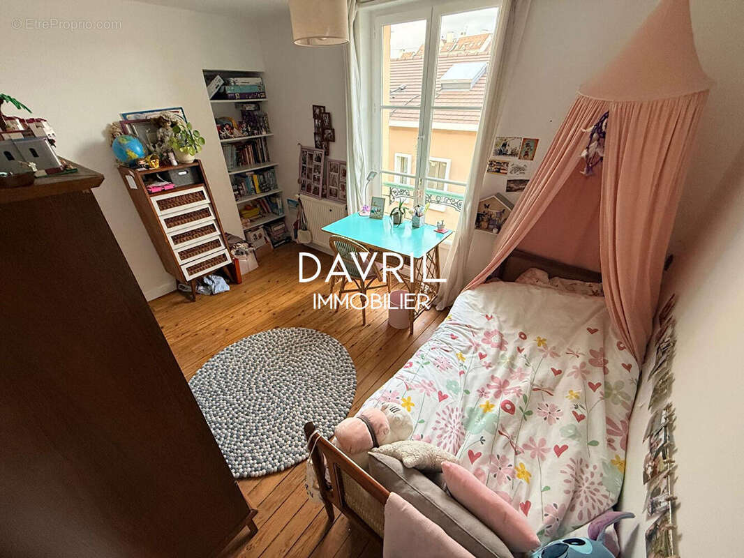 Maison à CONFLANS-SAINTE-HONORINE