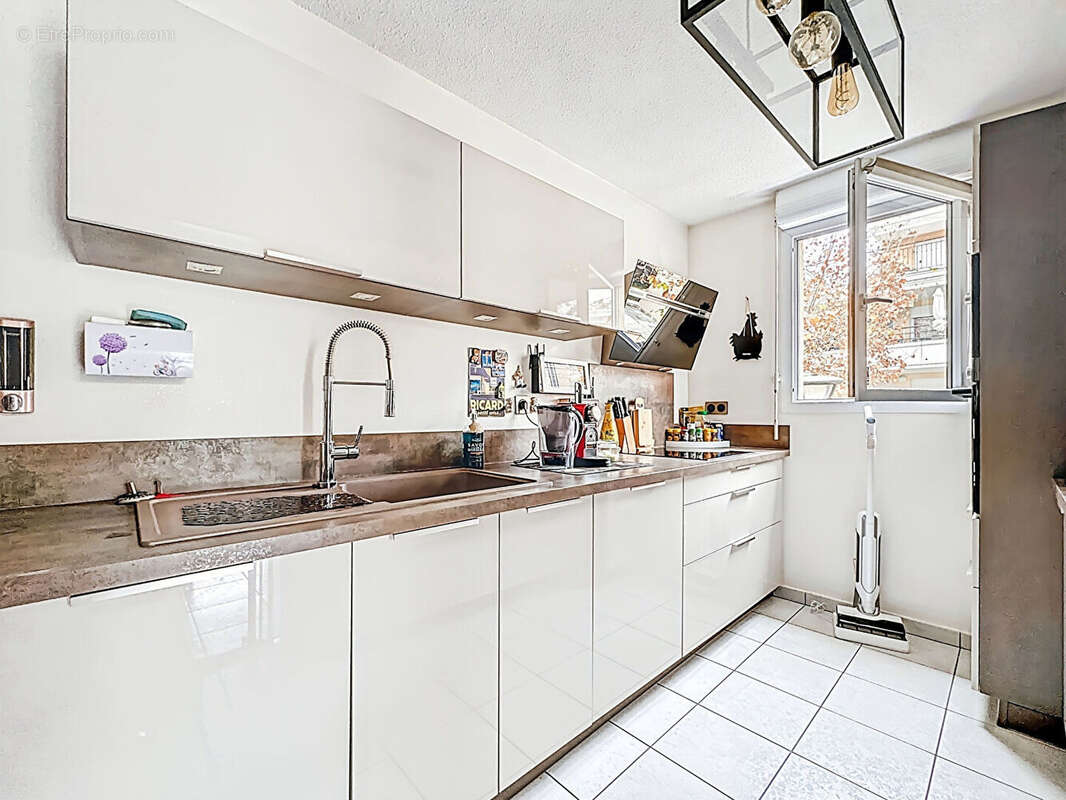 Appartement à MARSEILLE-13E