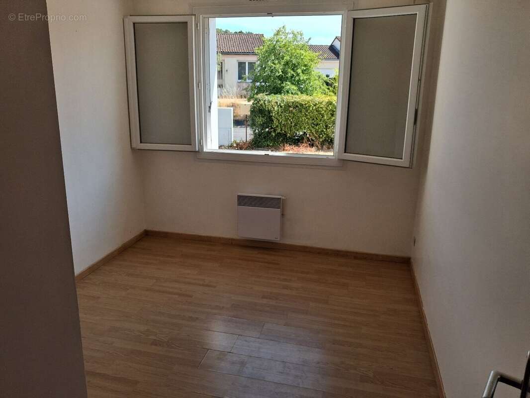 Maison de plain-pied de type 4 - Landemont - photo 7