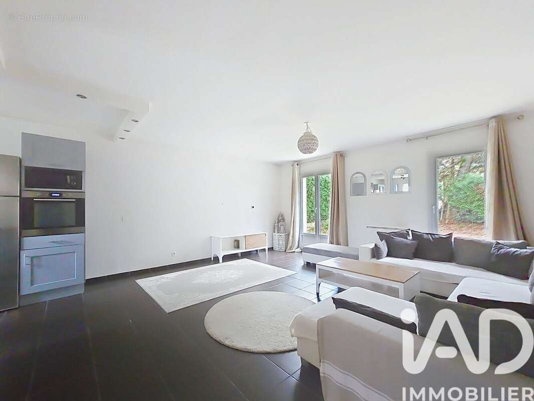 Photo 4 - Maison à CHAMPS-SUR-MARNE