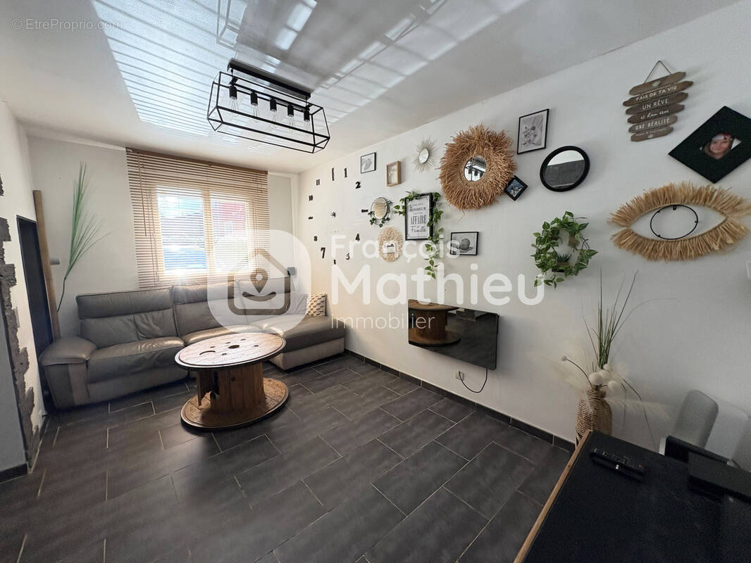 Appartement à VILLARS-LES-DOMBES