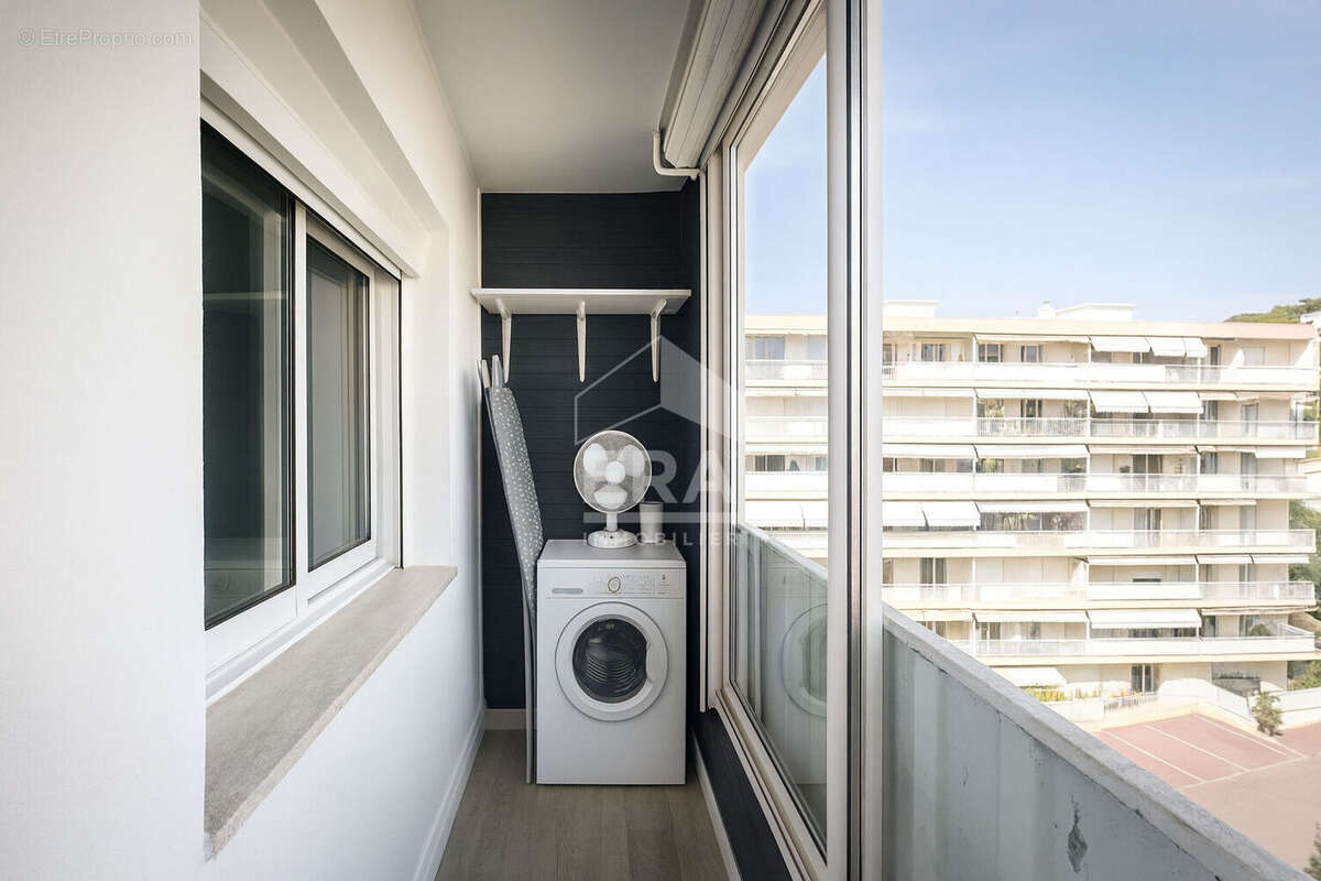 Appartement à LE CANNET