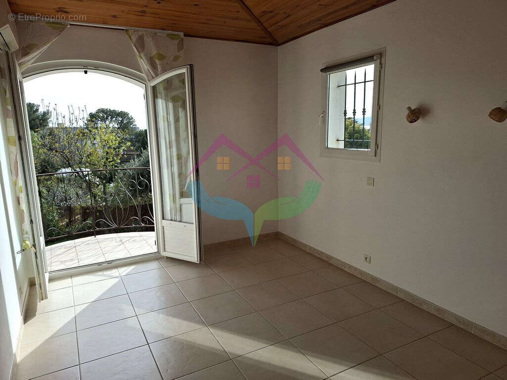 Maison à SAINT-RAPHAEL