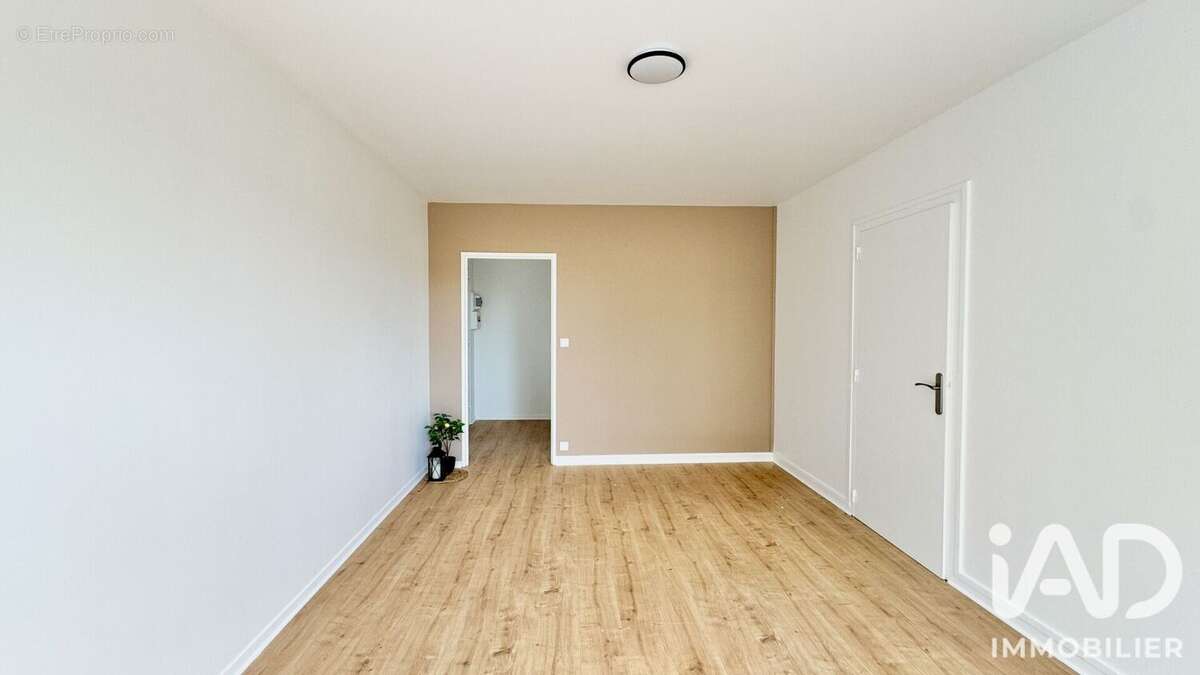 Appartement 46 m² à Melun  - photo 4